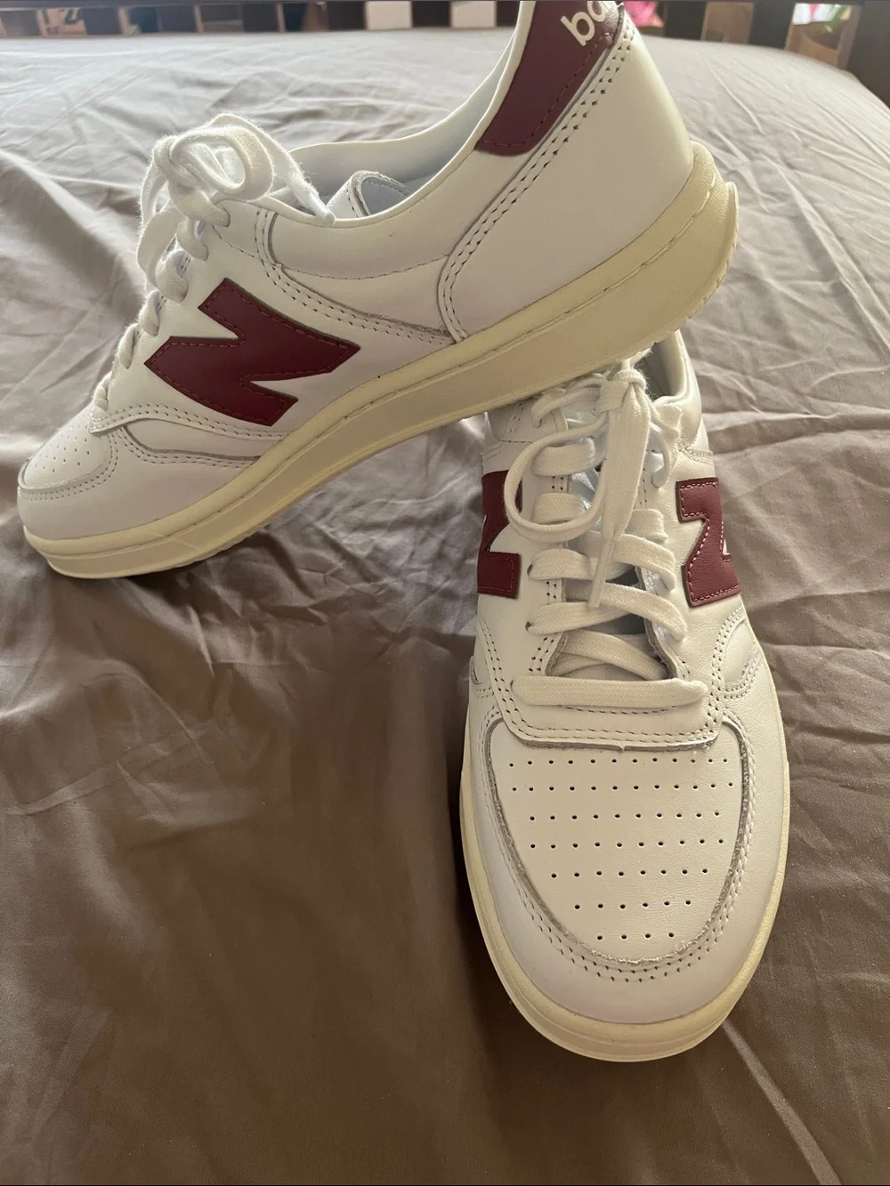 New Balance White Sneakers with Red Logo Accent NEVER BEEN WORN!!